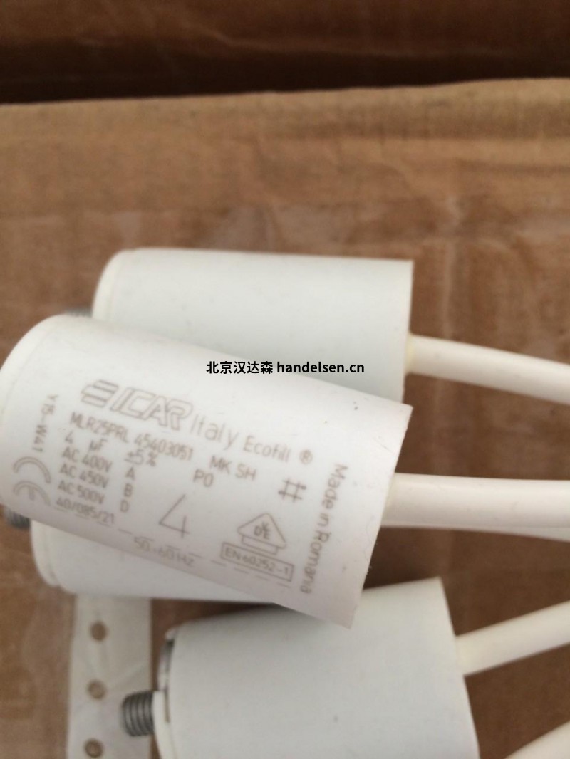 src=http://highlandschikung.com/skin/m03skinBlue/image/nopic.gif